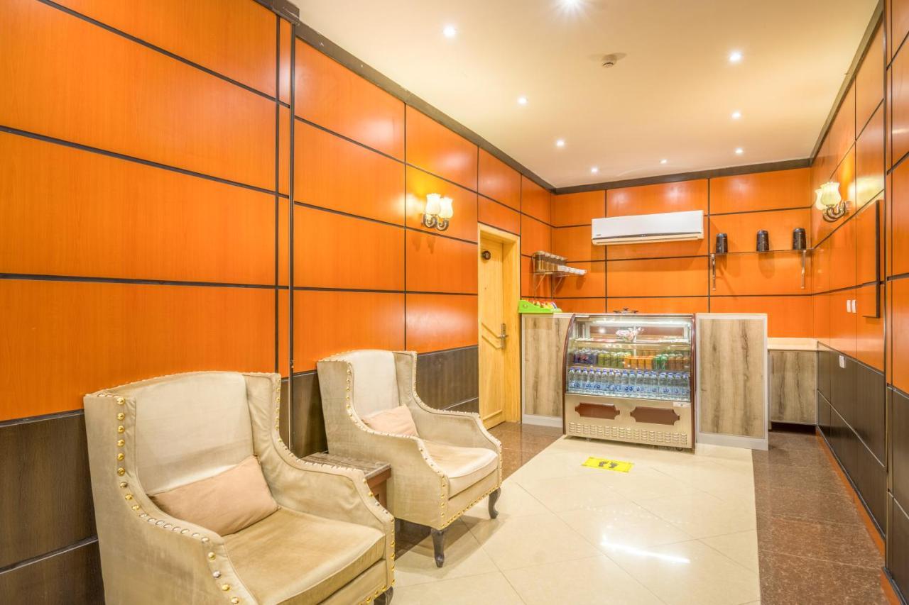 Al Muhaidb Tahliya Riadh Exterior foto