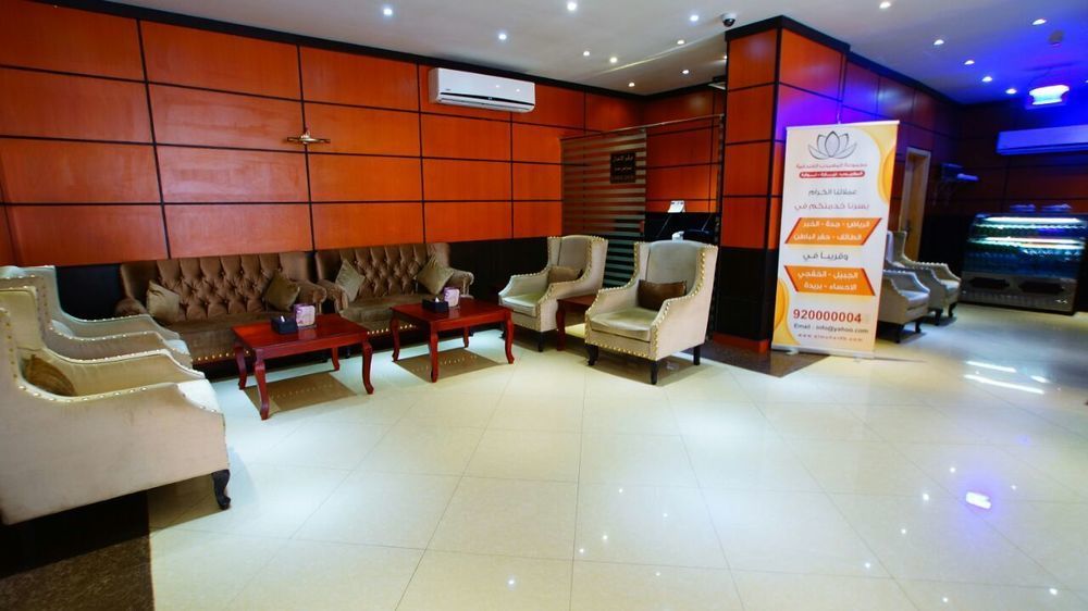 Al Muhaidb Tahliya Riadh Exterior foto